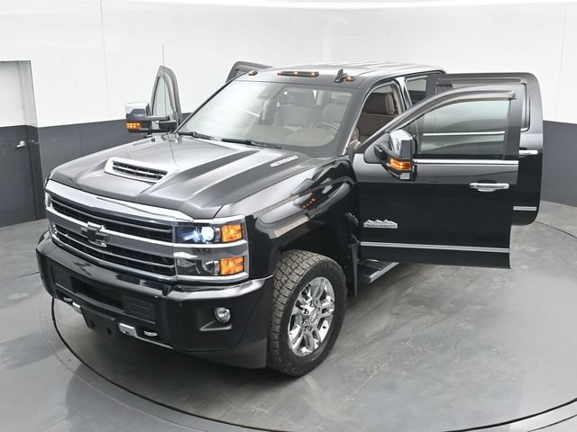 Used 2019 Chevrolet Silverado 2500 High Country w/ Duramax Plus Package AWD/4WD image 52