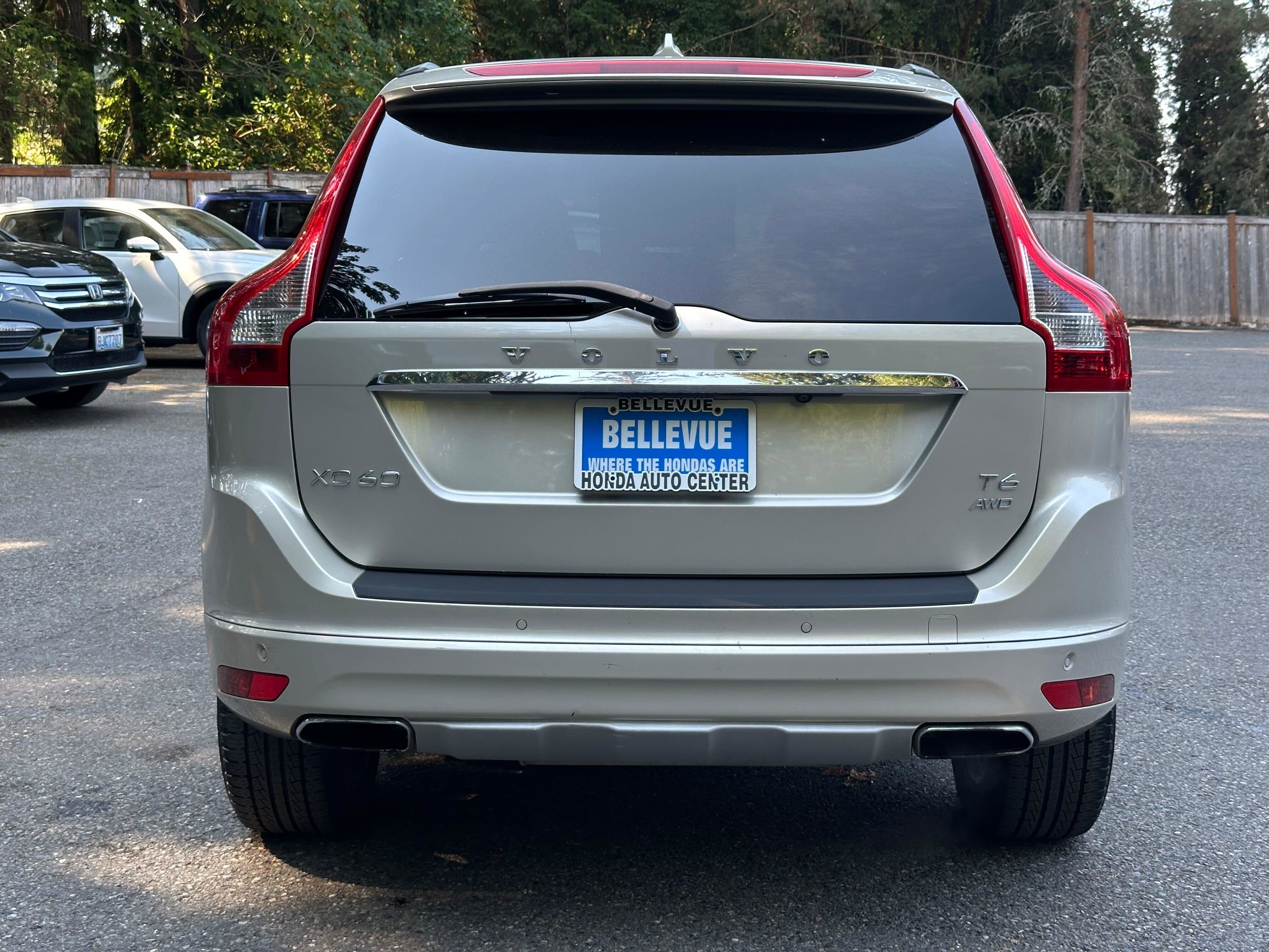 Used 2017 Volvo XC60 T6 Inscription w/ Preferred Option Package image 6