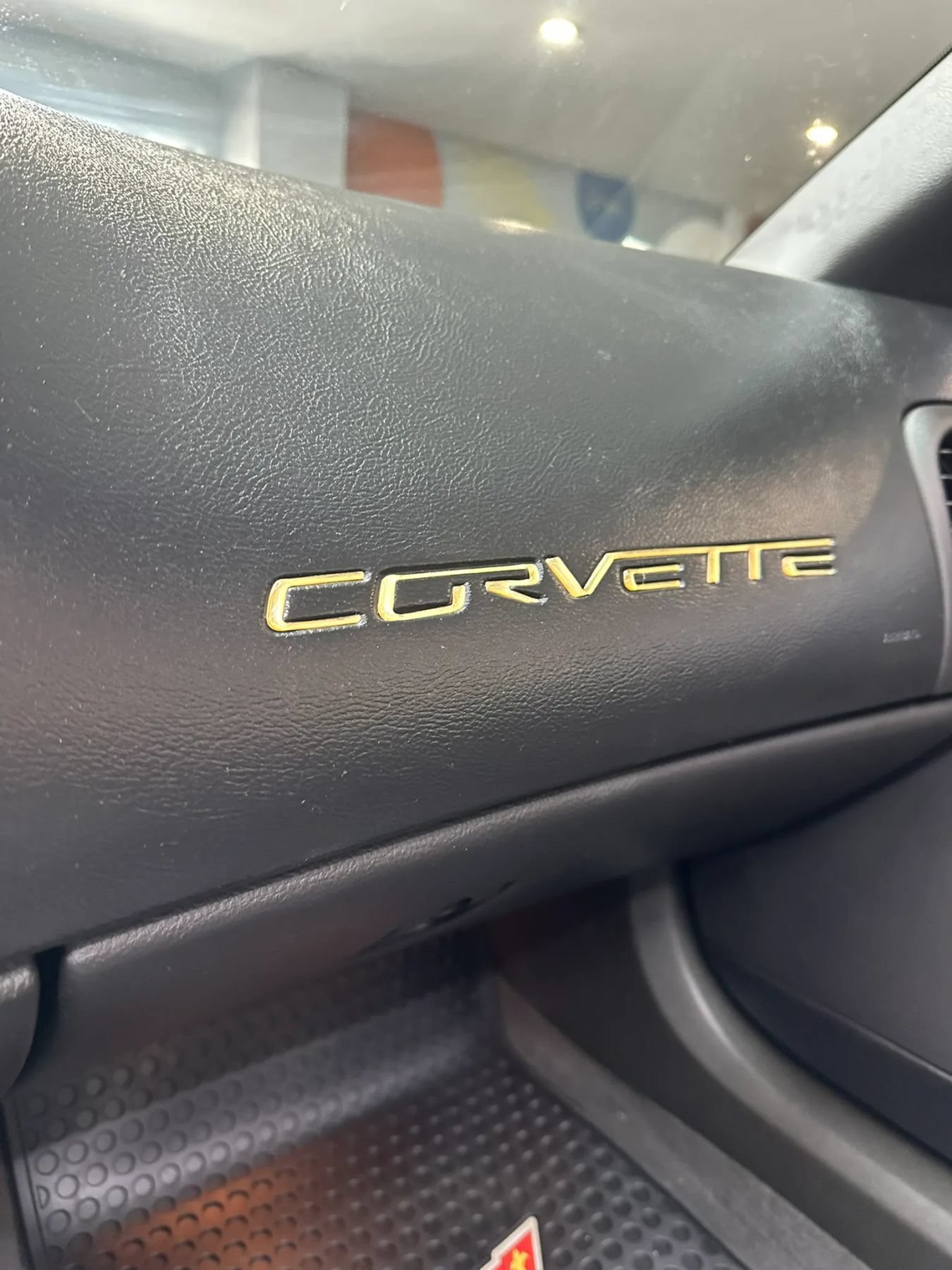 Used 2005 Chevrolet Corvette Convertible w/ Preferred Equipment Group RWD image 30