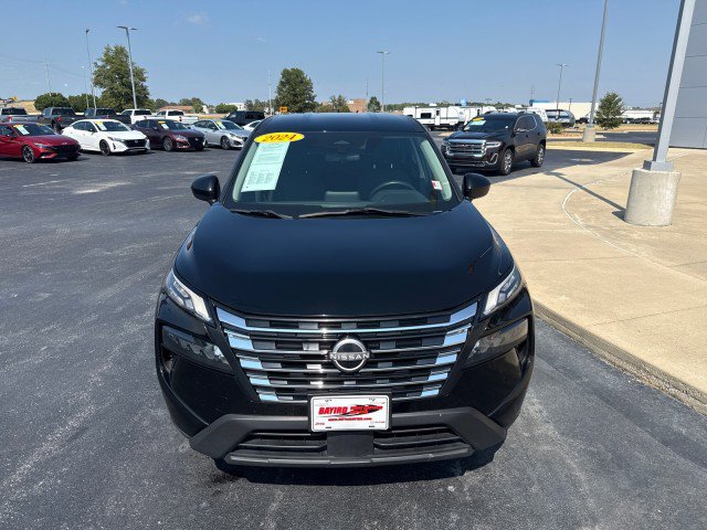 Used 2024 Nissan Rogue SV image 8