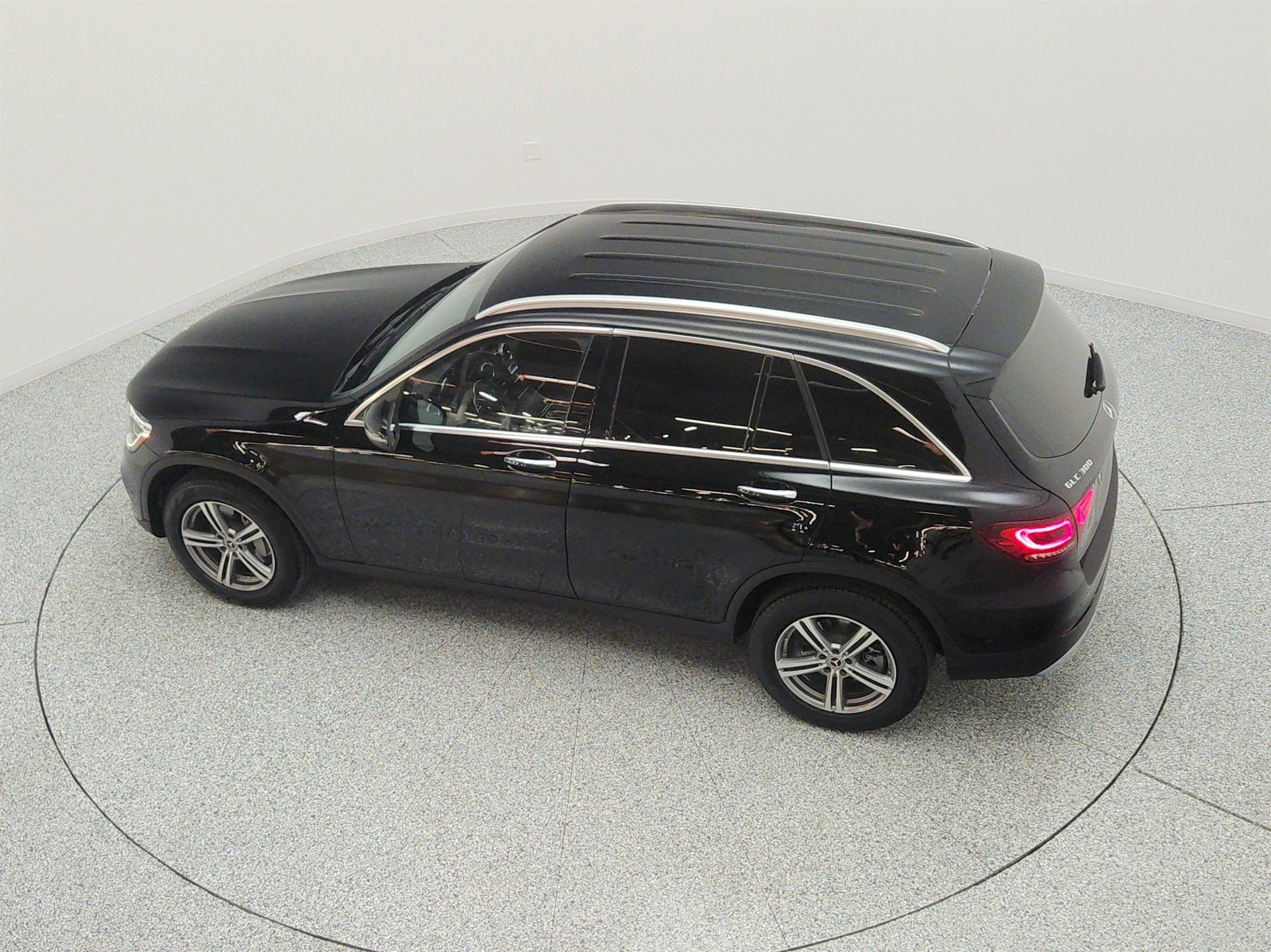Used 2022 Mercedes-Benz GLC 300 image 28