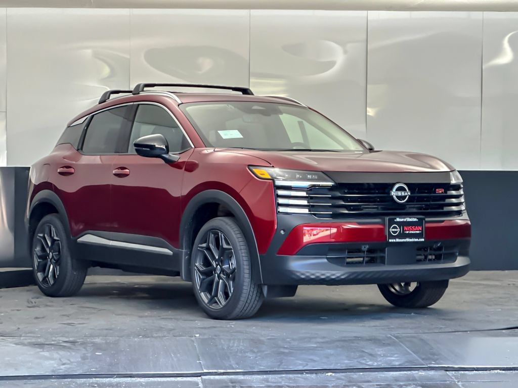 New 2026 Nissan Kicks SR w/ Illumination Package