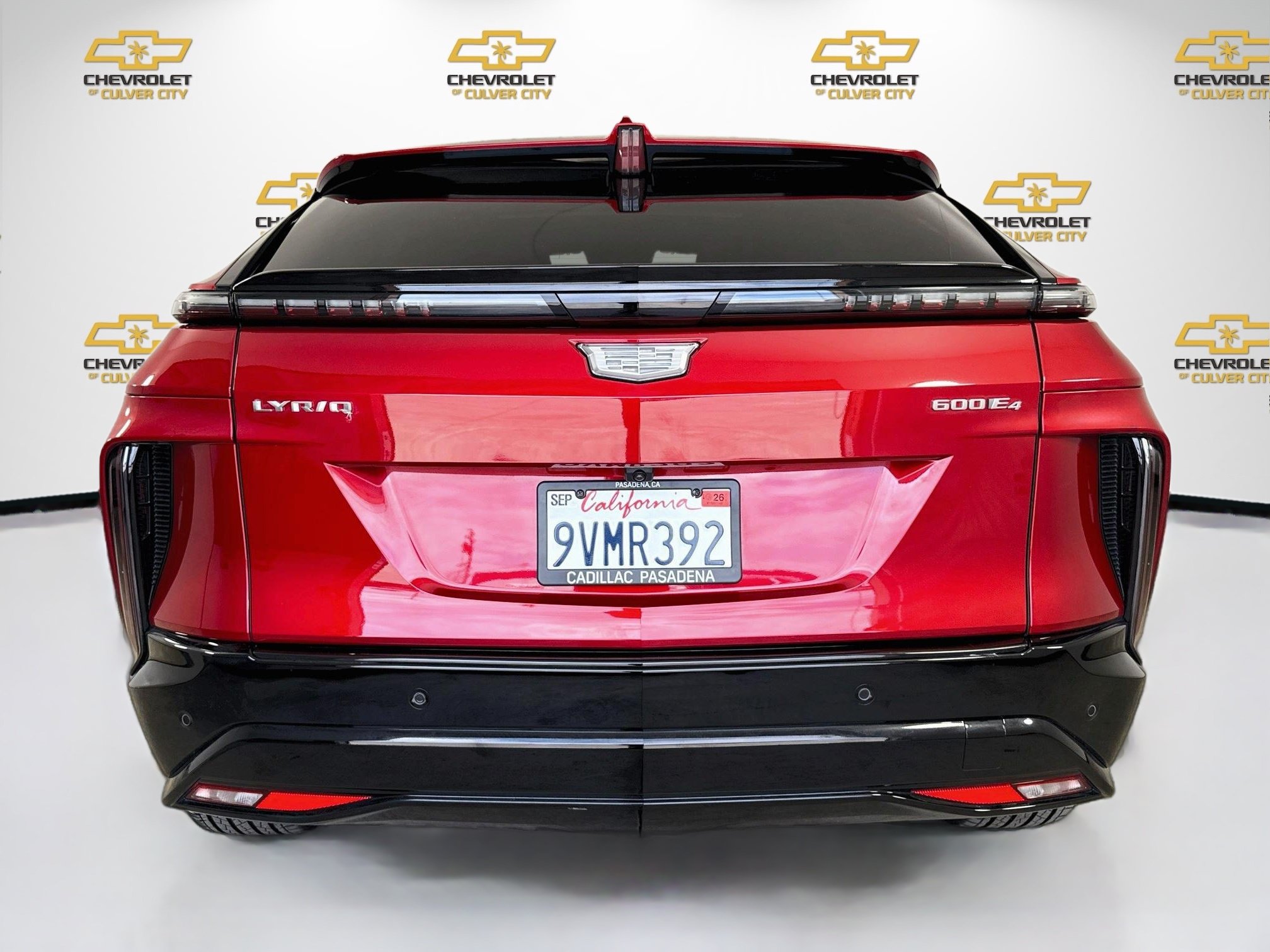Used 2025 Cadillac Lyriq Sport AWD/4WD image 7