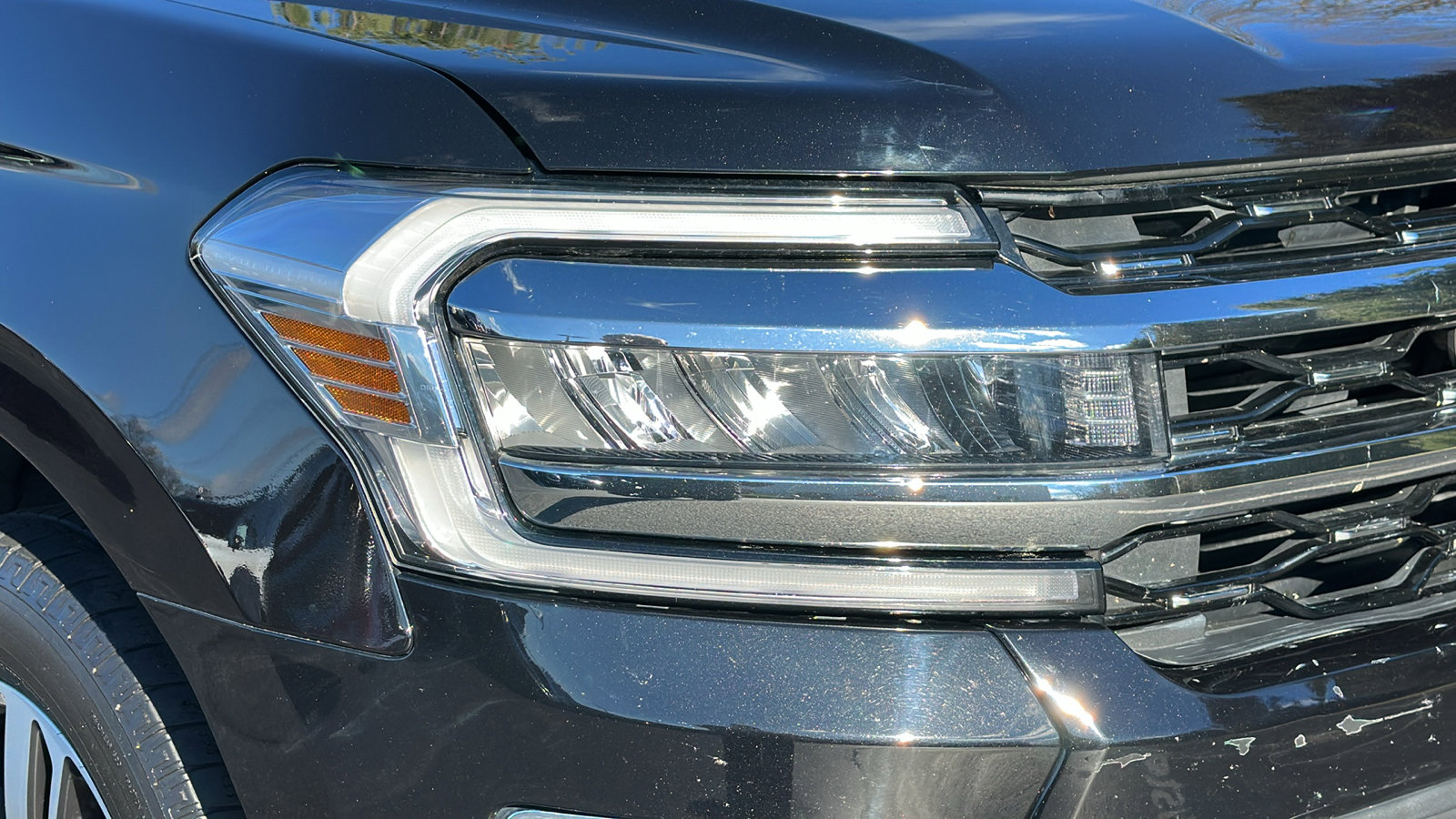 Used 2024 Ford Expedition Max Limited image 4