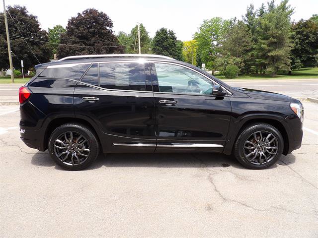 Certified 2023 GMC Terrain Denali w/ Black Diamond Edition AWD/4WD image 6