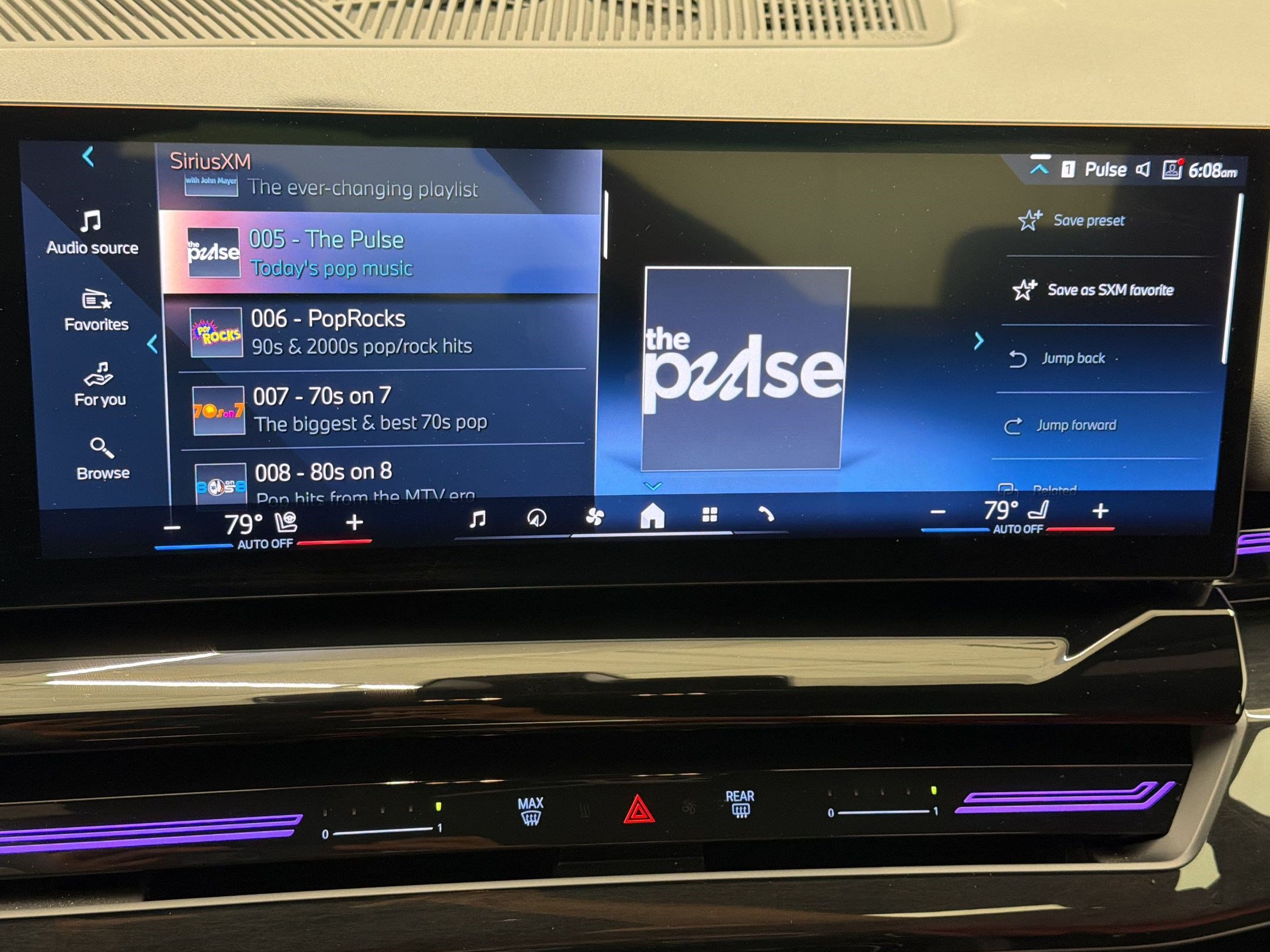 Used 2025 BMW 530i RWD image 22