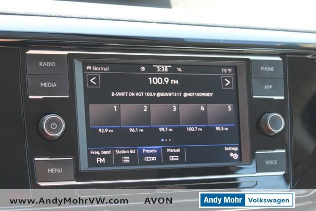 Used 2022 Volkswagen Taos S AWD/4WD image 31