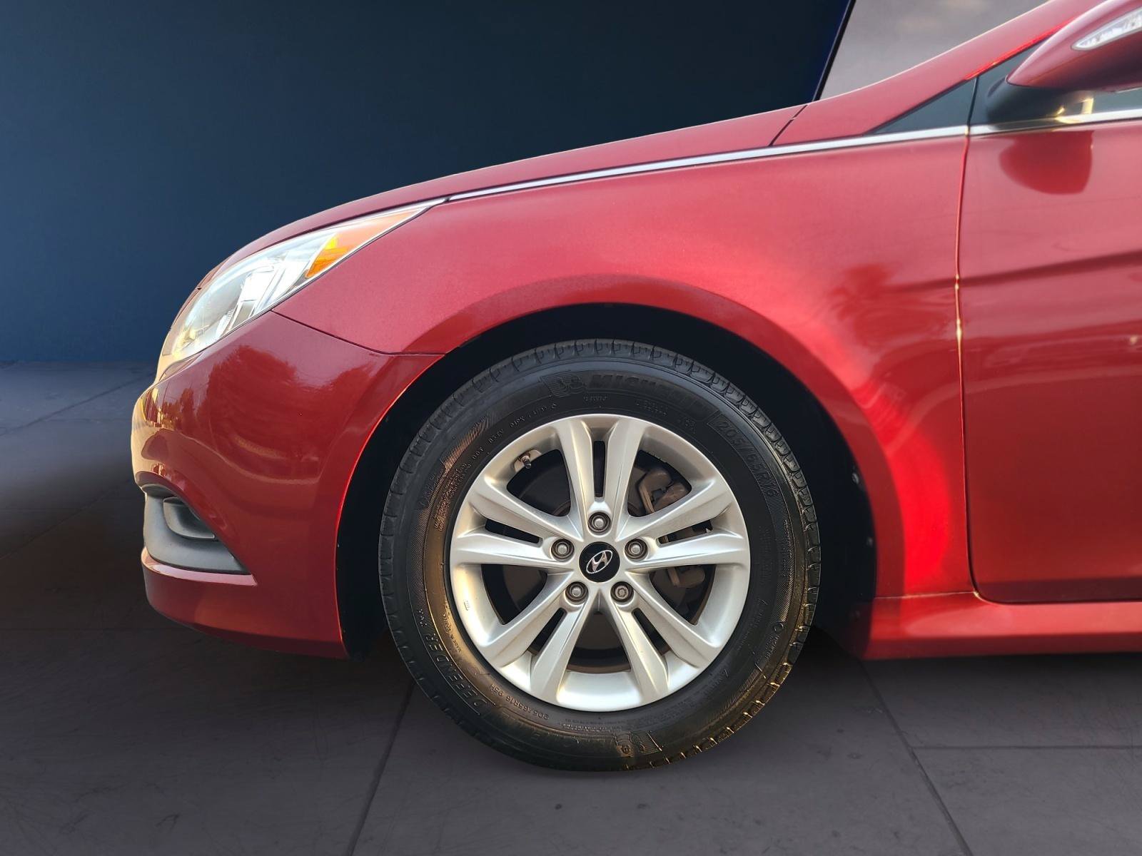 Used 2014 Hyundai Sonata GLS w/ Popular Equipment Group 2 FWD image 9