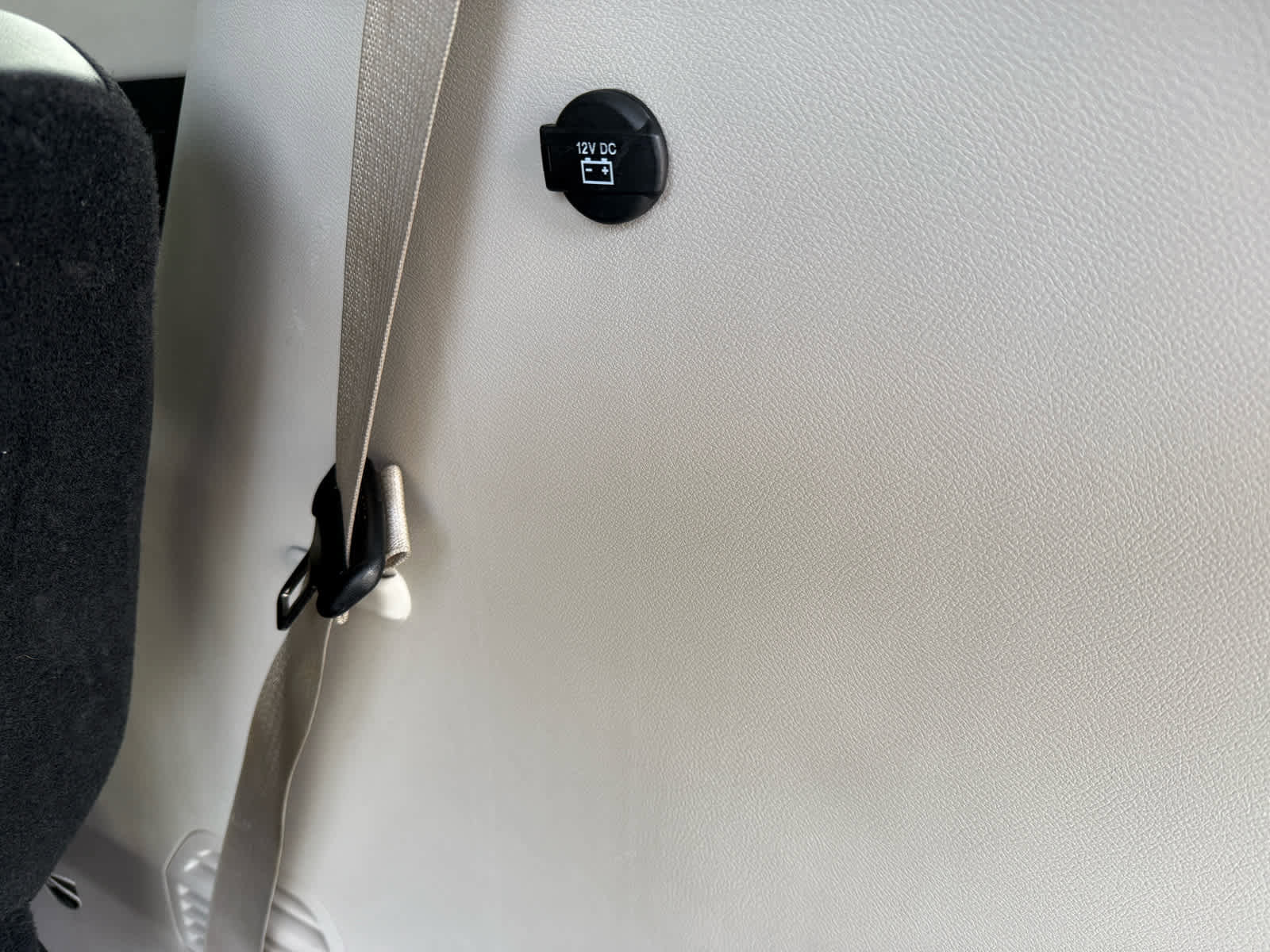 Used 2024 Chrysler Pacifica Touring-L image 33