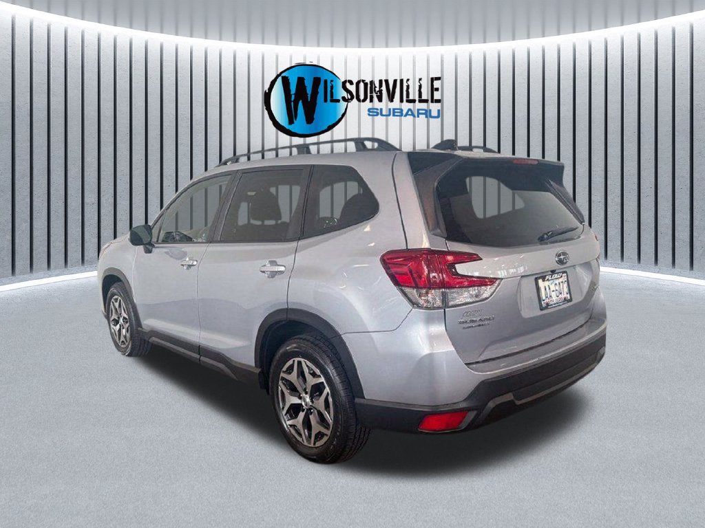 Certified 2024 Subaru Forester Premium AWD/4WD image 8