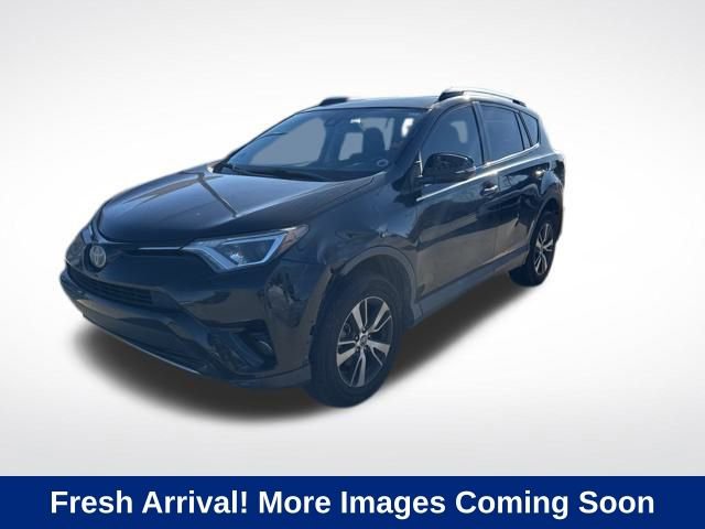 Used 2018 Toyota RAV4 XLE image 1
