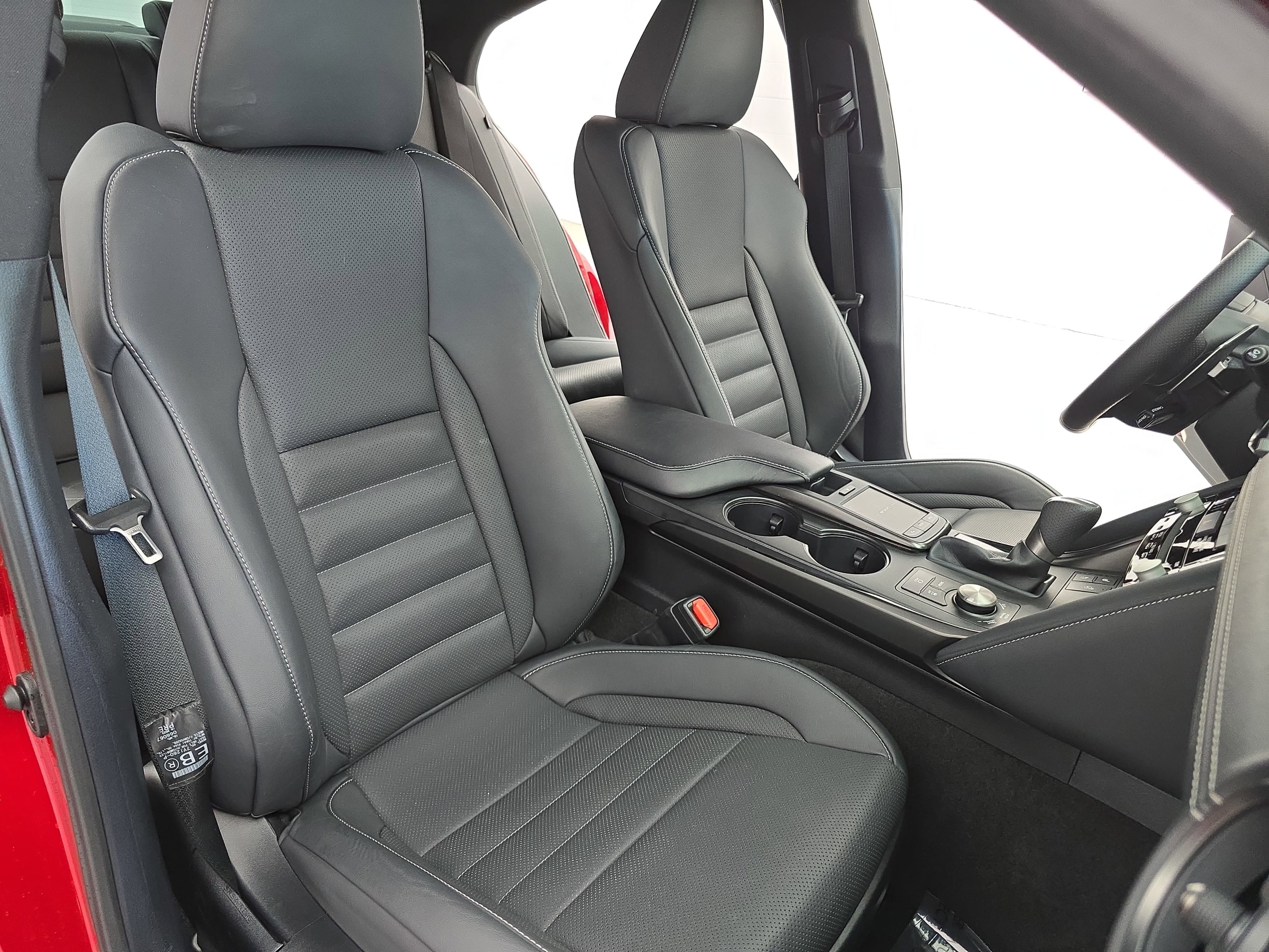 Used 2023 Lexus IS 350 F Sport image 10