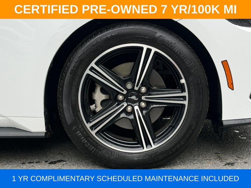 Used 2025 Ford Mustang Premium RWD image 11