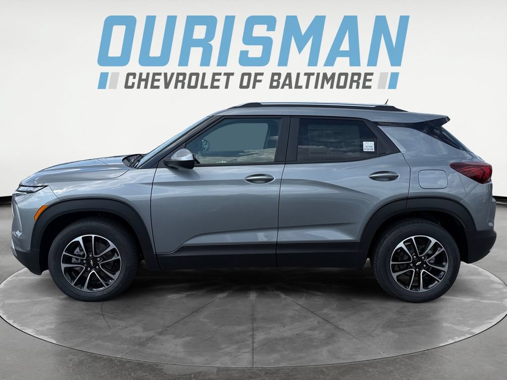 New 2026 Chevrolet TrailBlazer LT w/ LT Cold Weather Package FWD image 3