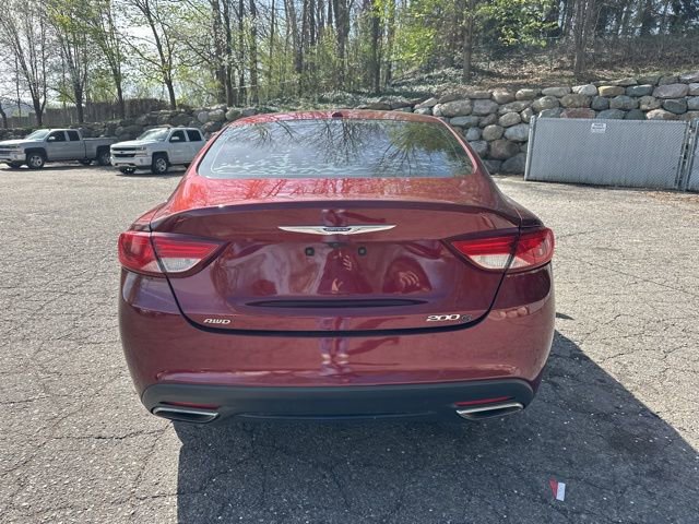 Used 2015 Chrysler 200 S w/ Comfort Group AWD/4WD image 4