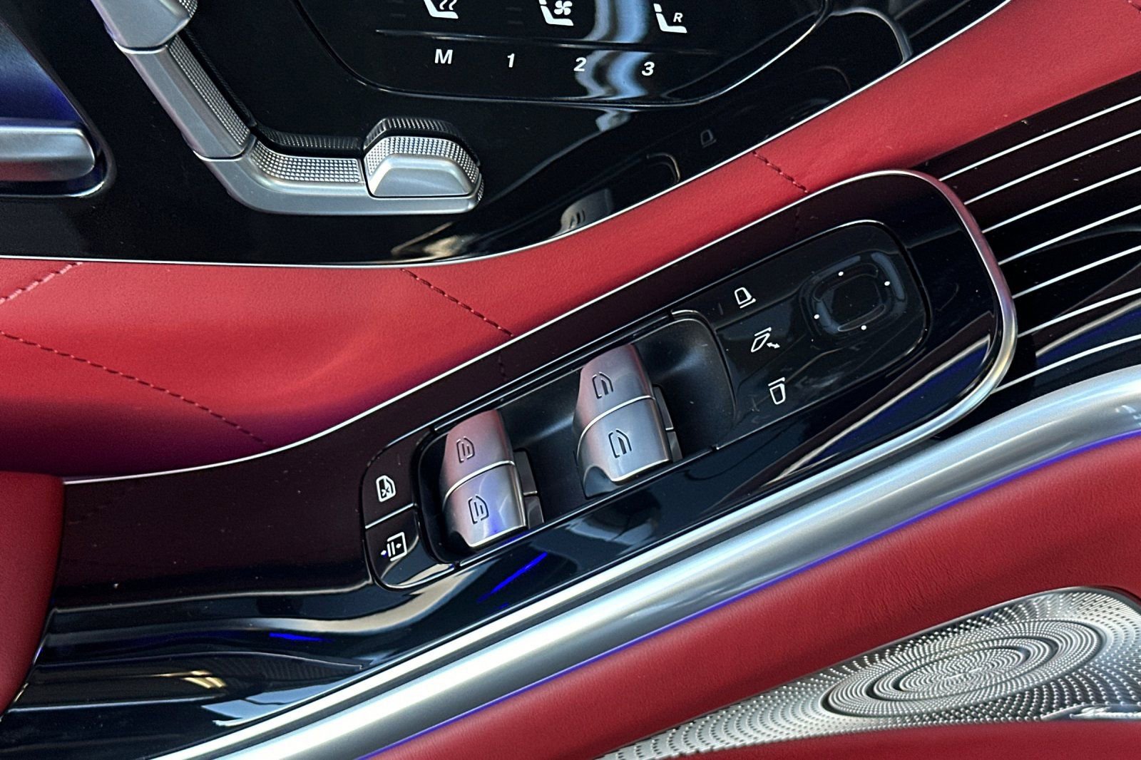 New 2026 Mercedes-Benz S 580 4MATIC Sedan image 24