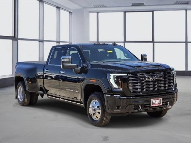 Used 2026 GMC Sierra 3500 Denali Ultimate AWD/4WD image 3