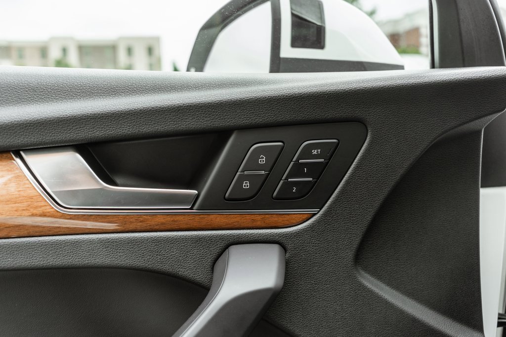 Used 2021 Audi Q5 2.0T Premium Plus image 17