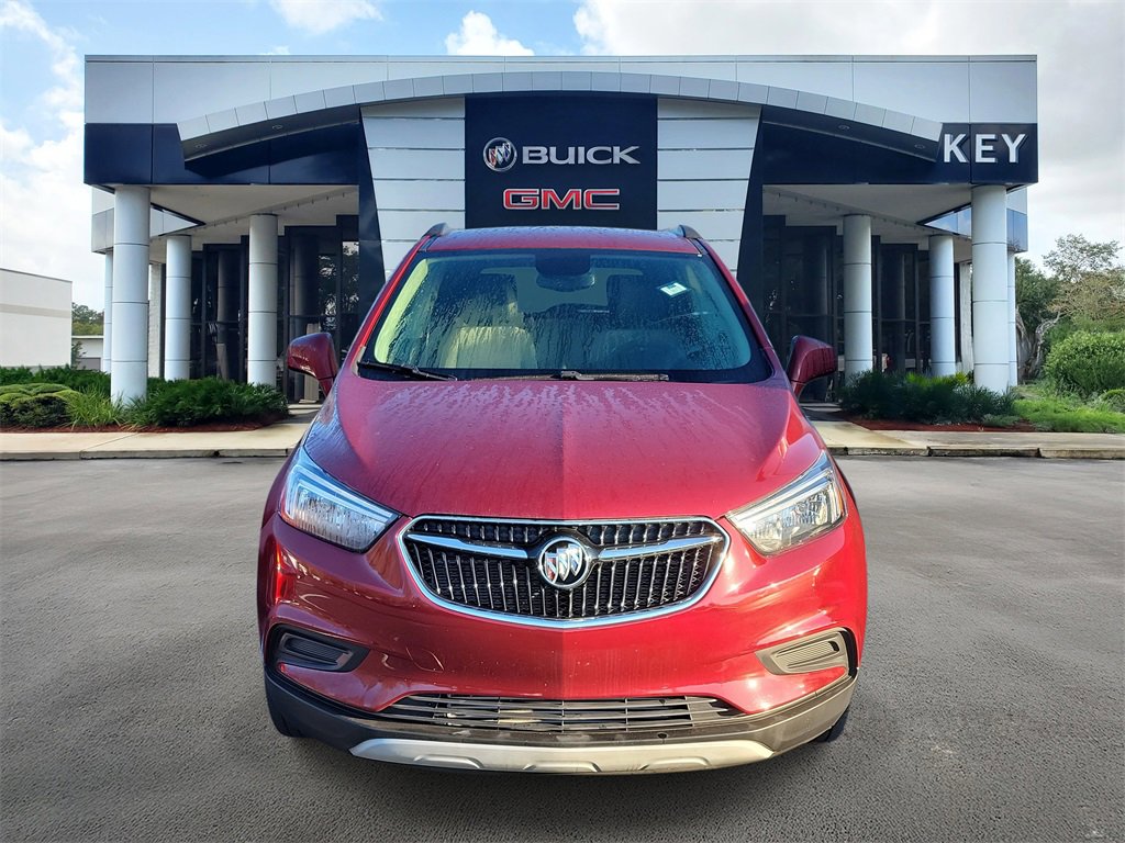 Used 2022 Buick Encore Preferred w/ Safety Package image 2