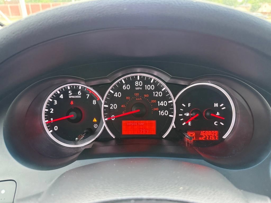 Used 2011 Nissan Altima 3.5 SR w/ 3.5SR Premium Pkg FWD image 25
