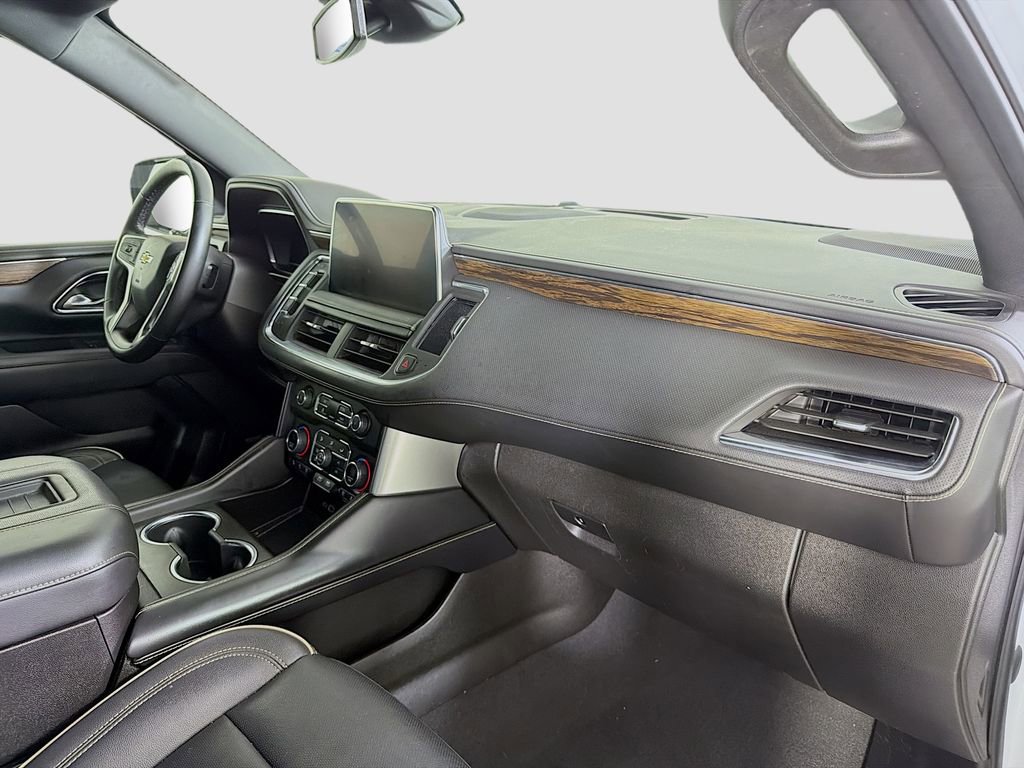 Used 2023 Chevrolet Suburban Premier RWD image 33