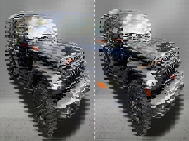 Used 2021 Jeep Wrangler Unlimited Sport AWD/4WD image 3