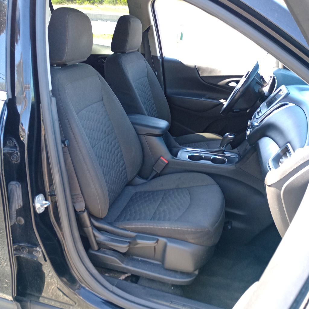 Used 2020 Chevrolet Equinox LT image 23