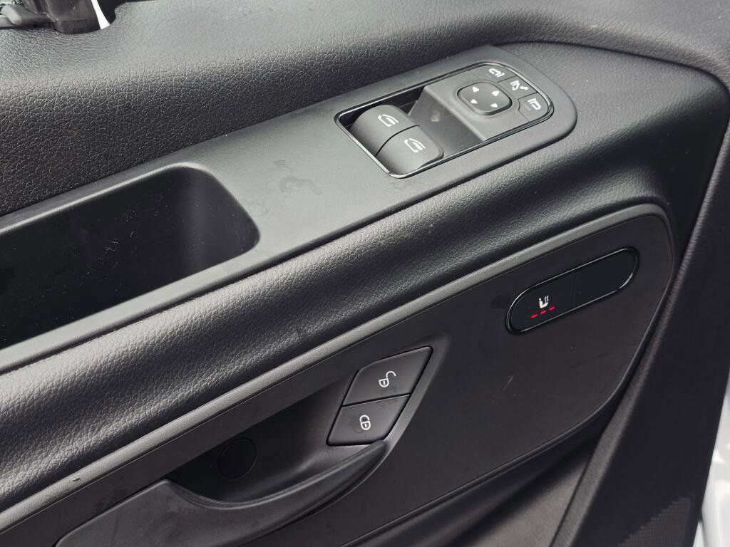New 2026 Mercedes-Benz Sprinter 144 Cargo image 21