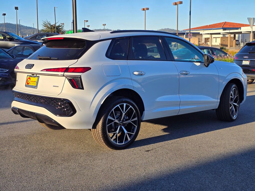 New 2026 Audi Q3 quattro 2.0T image 4