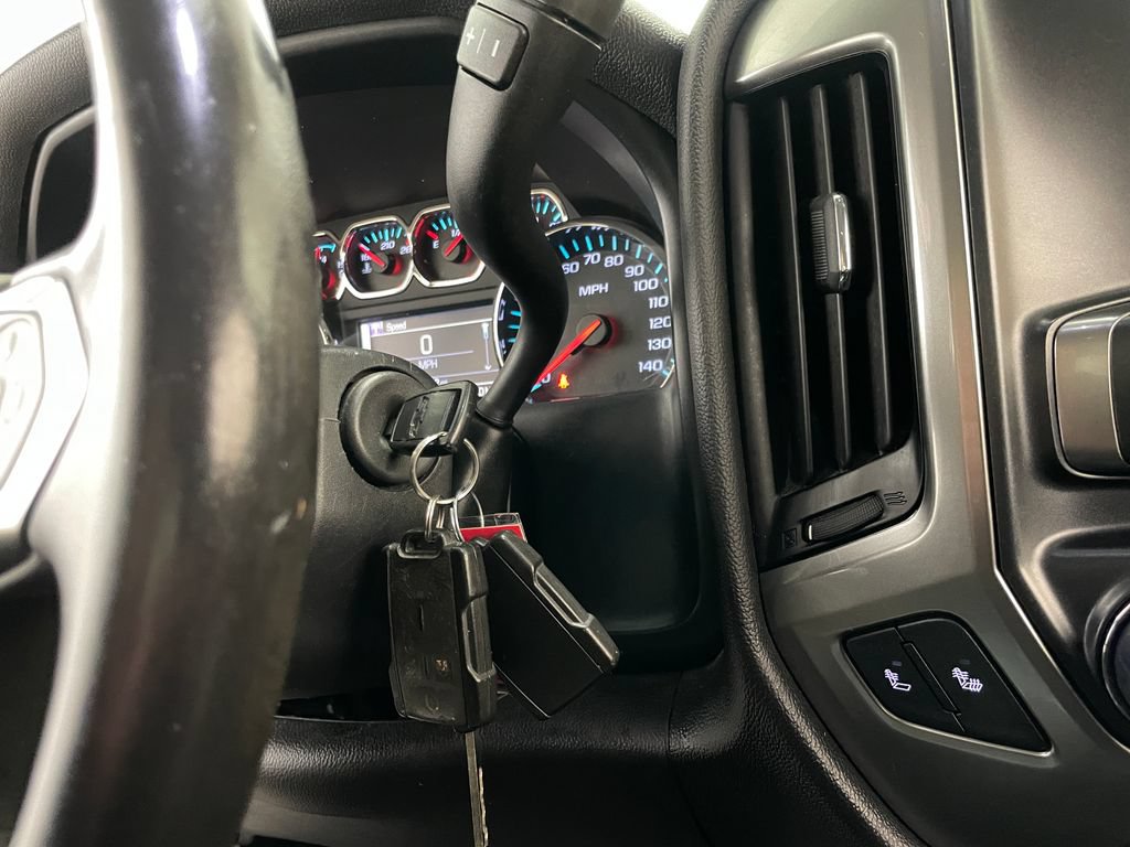 Used 2014 Chevrolet Silverado 1500 LT w/ LT Convenience Package AWD/4WD image 22