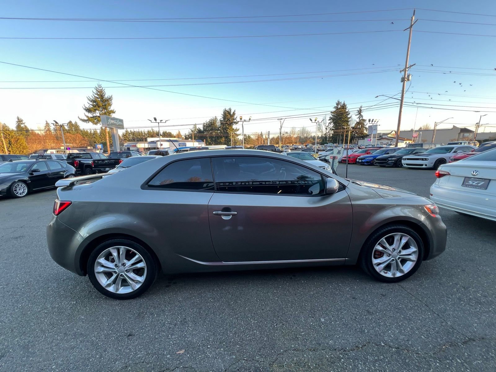 Used 2012 Kia Forte Koup SX image 4