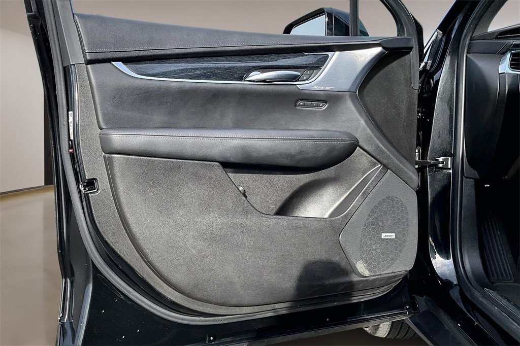 Certified 2023 Cadillac XT5 Premium Luxury image 18