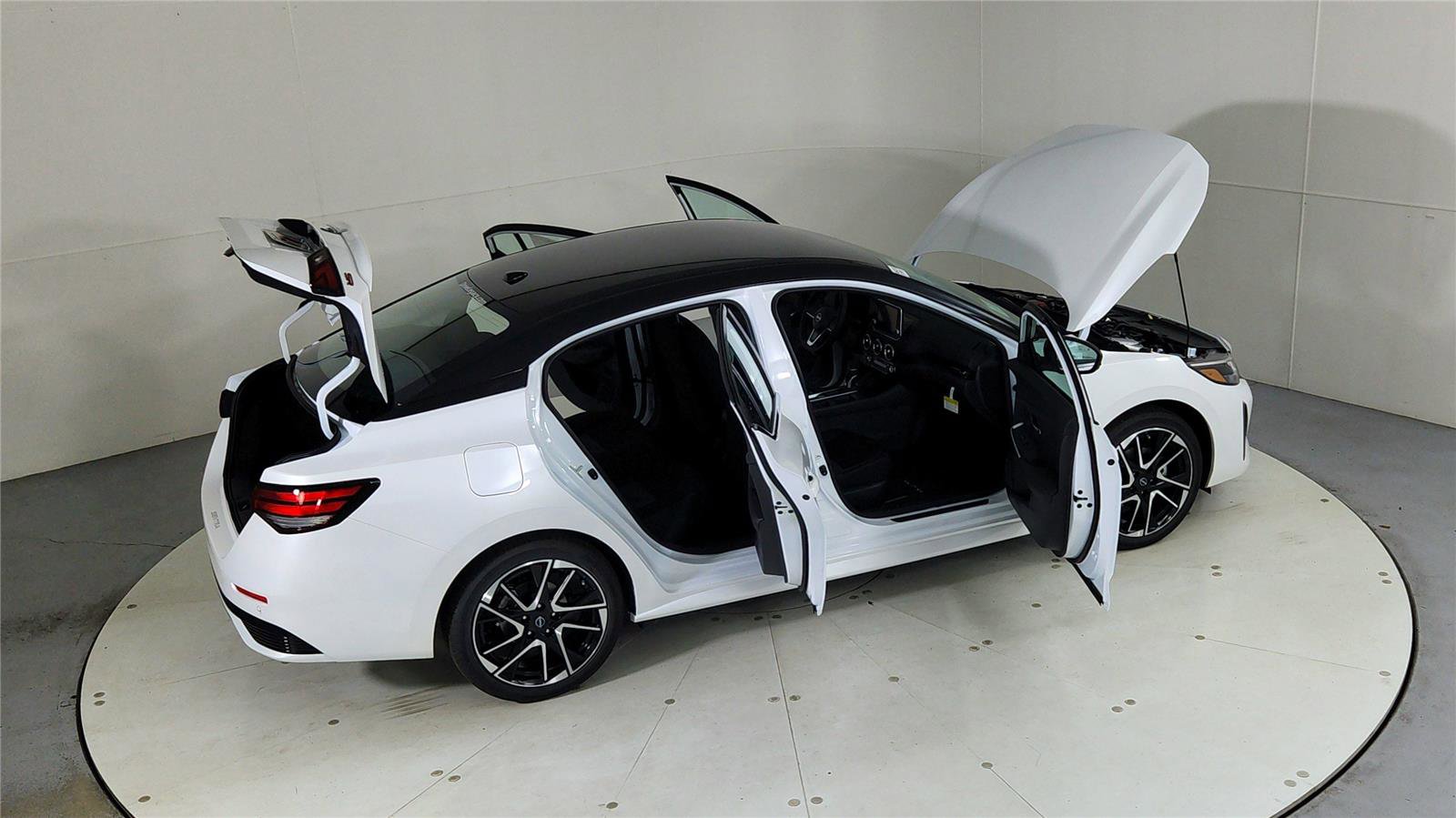 New 2025 Nissan Sentra SR image 46