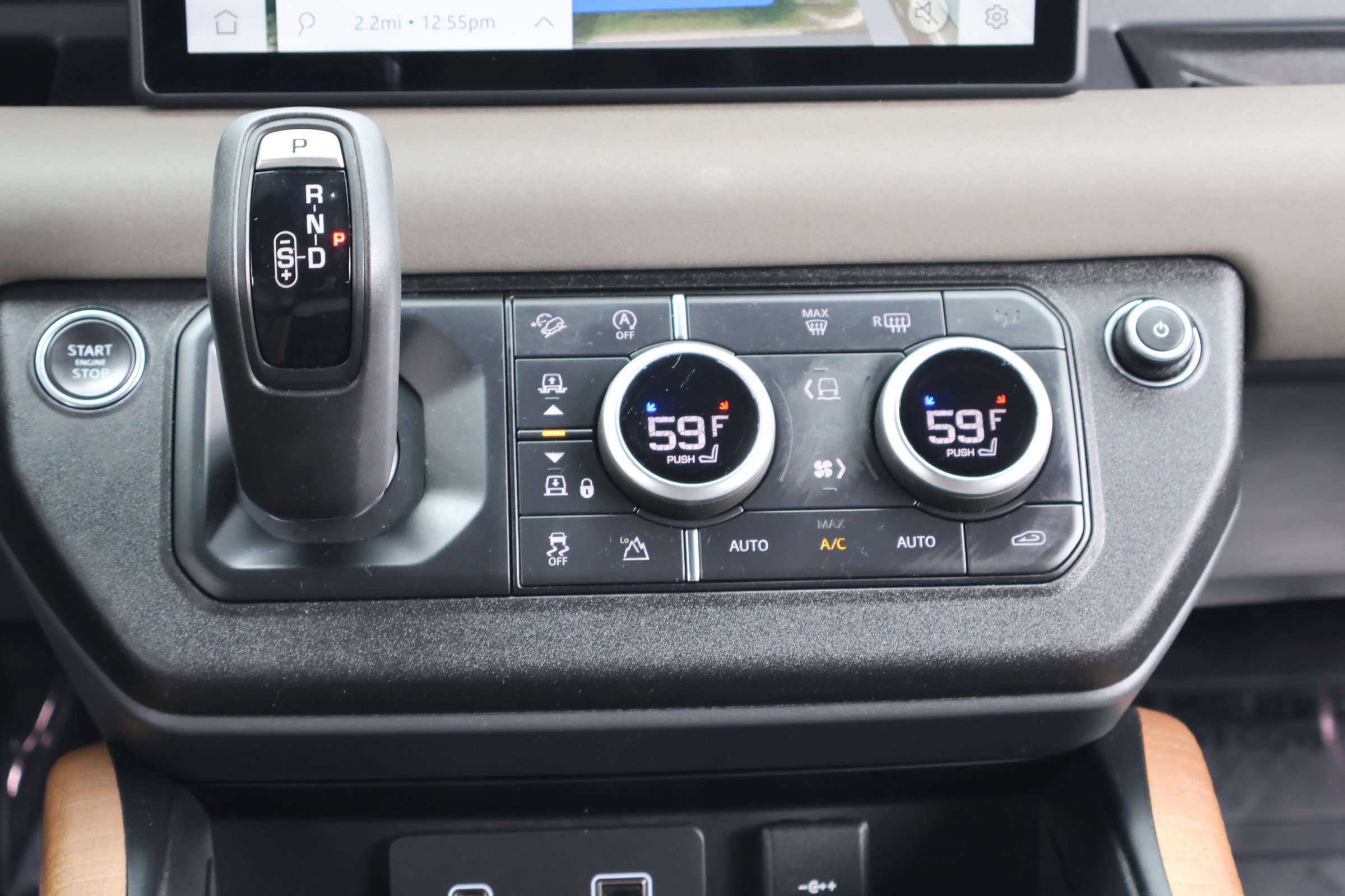 Used 2023 Land Rover Defender 110 X-Dynamic SE image 18