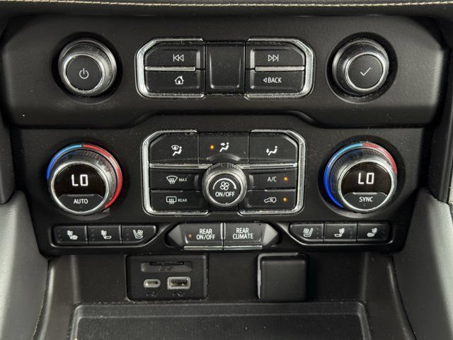 Used 2021 Chevrolet Tahoe Premier RWD image 19