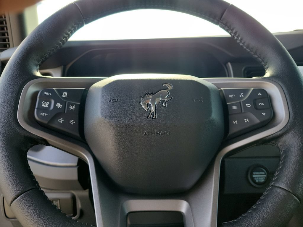 New 2026 Ford Bronco Badlands AWD/4WD image 16