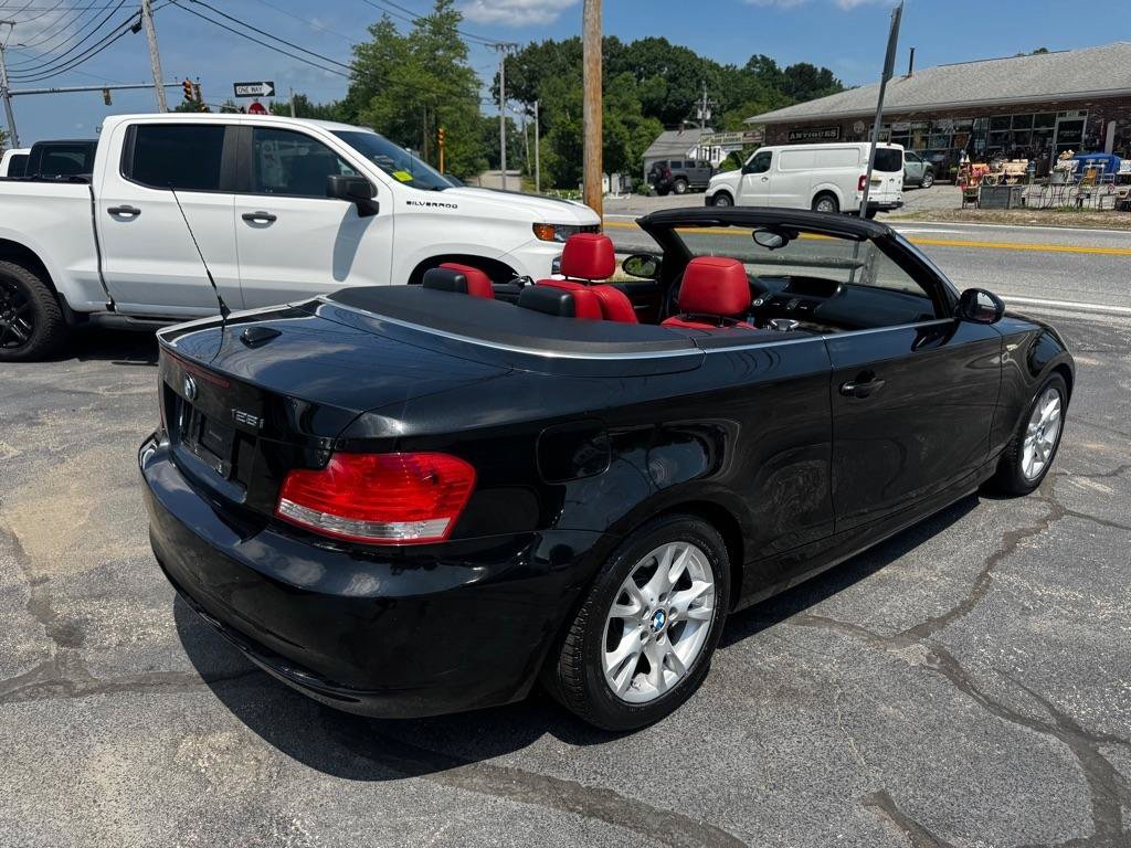 Used 2009 BMW 128i Convertible RWD image 12