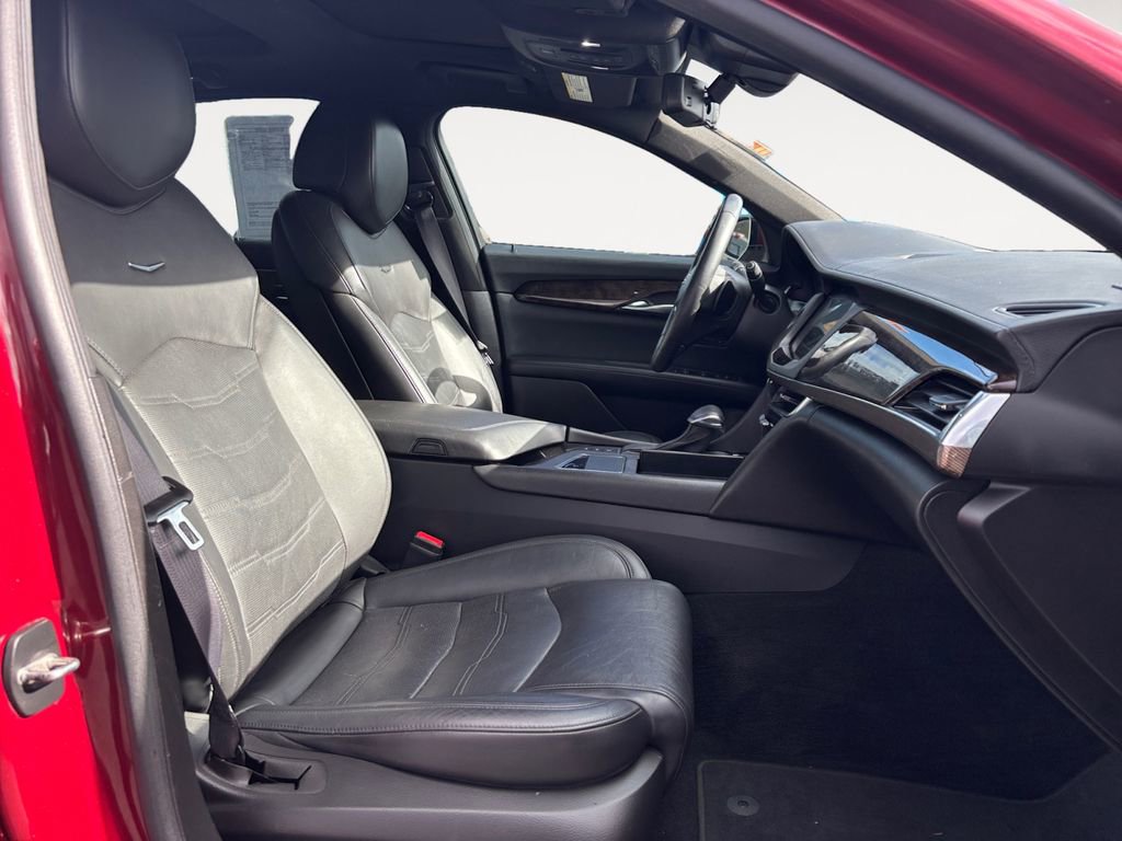 Used 2017 Cadillac CT6 Luxury image 11
