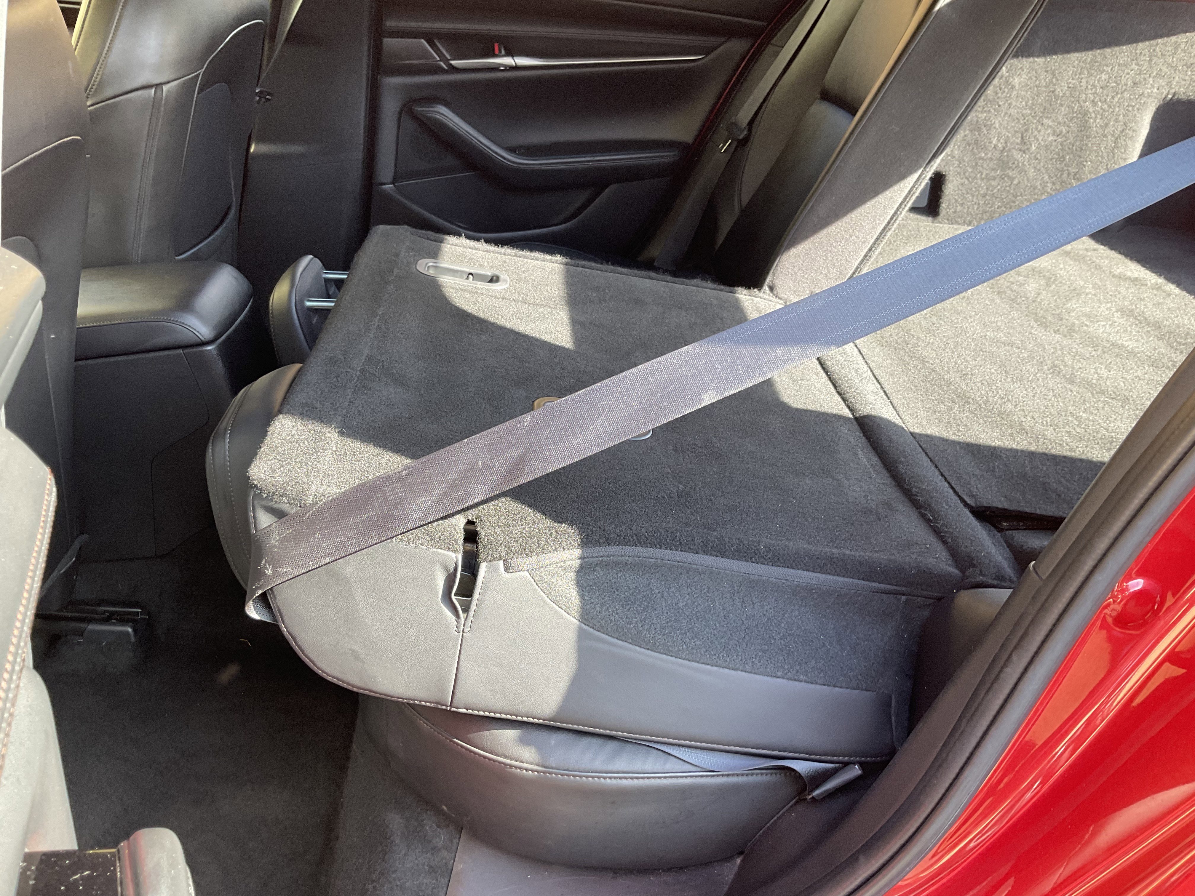 Used 2024 MAZDA MAZDA3 s FWD image 37