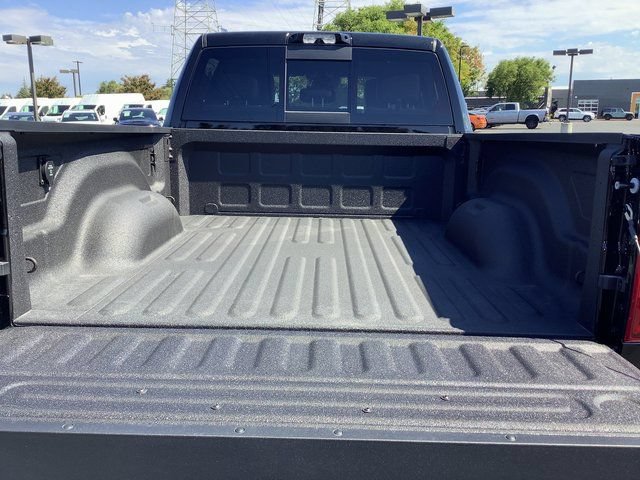 New 2026 RAM 2500 Laramie w/ Sport Appearance Package AWD/4WD image 35