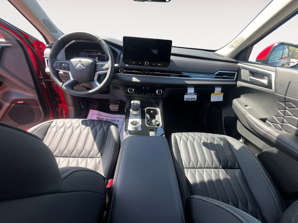 New 2026 Mitsubishi Outlander SEL image 10