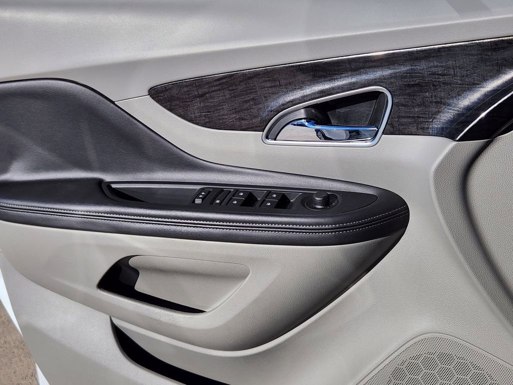 Used 2016 Buick Encore Convenience image 6