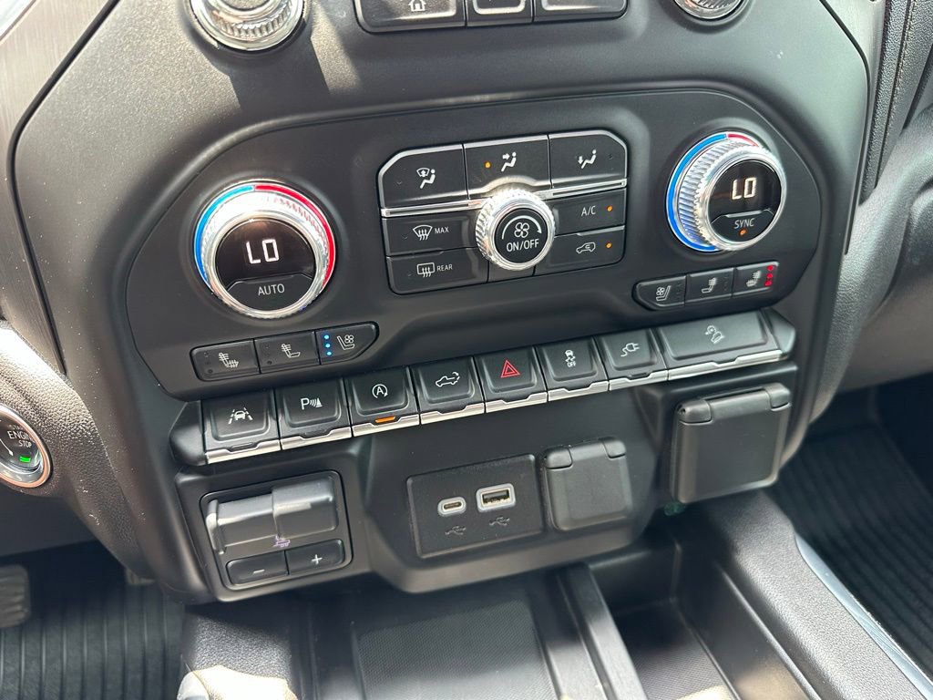 Used 2020 GMC Sierra 1500 AT4 w/ AT4 Premium Package AWD/4WD image 26