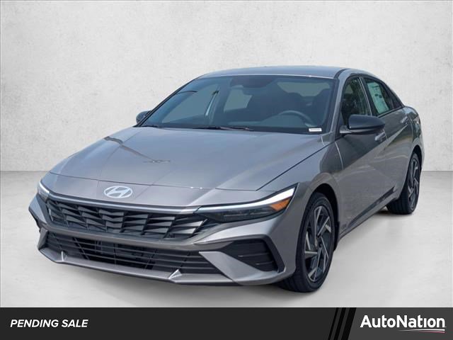 Certified 2025 Hyundai Elantra SEL image 1