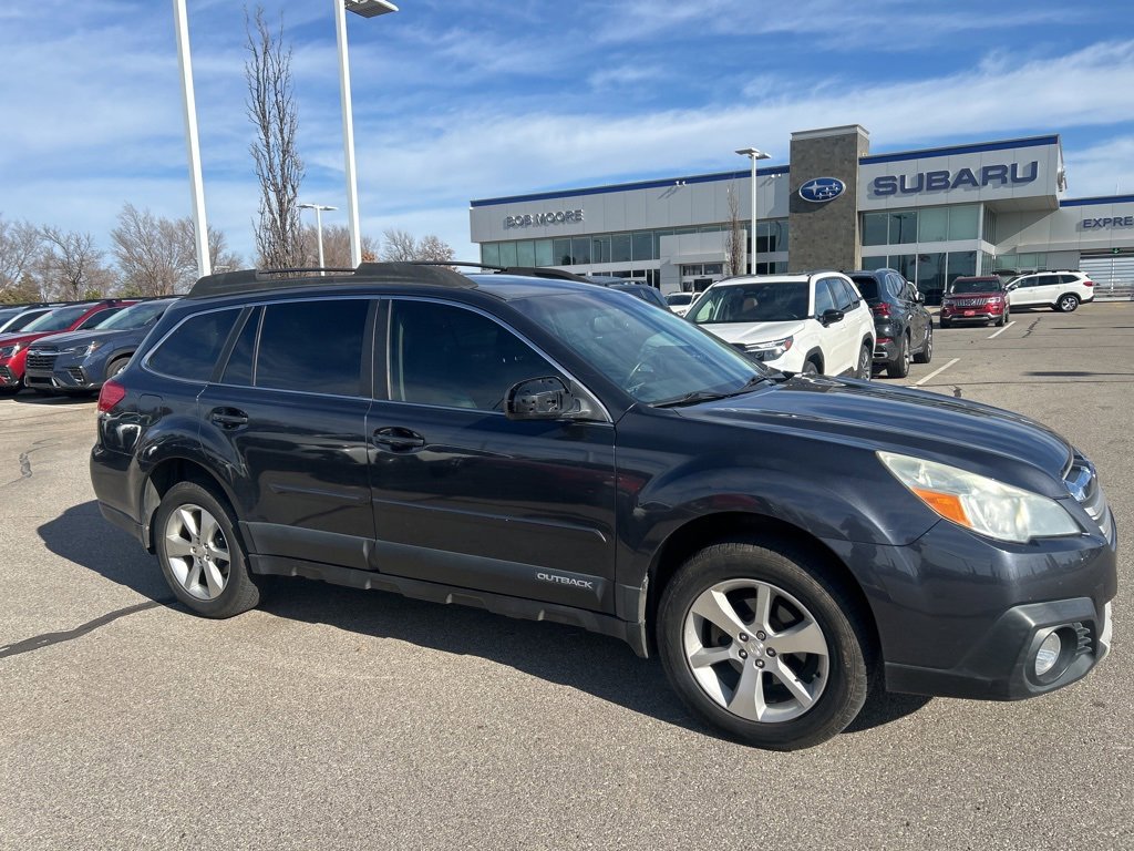 Used 2013 Subaru Outback 2.5i Limited w/ Moonroof Pkg