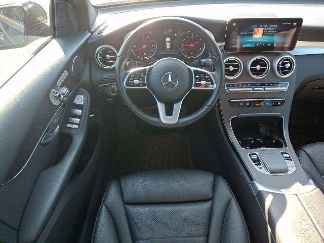 Used 2022 Mercedes-Benz GLC 300 4MATIC image 11