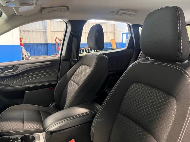 Used 2025 Ford Escape Active image 23