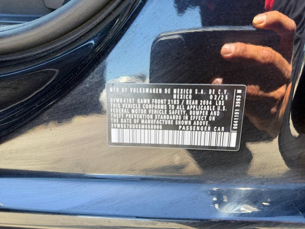 Used 2025 Volkswagen Jetta Sport FWD image 39