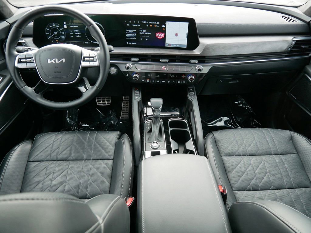 Used 2025 Kia Telluride SX Prestige X-Pro image 16