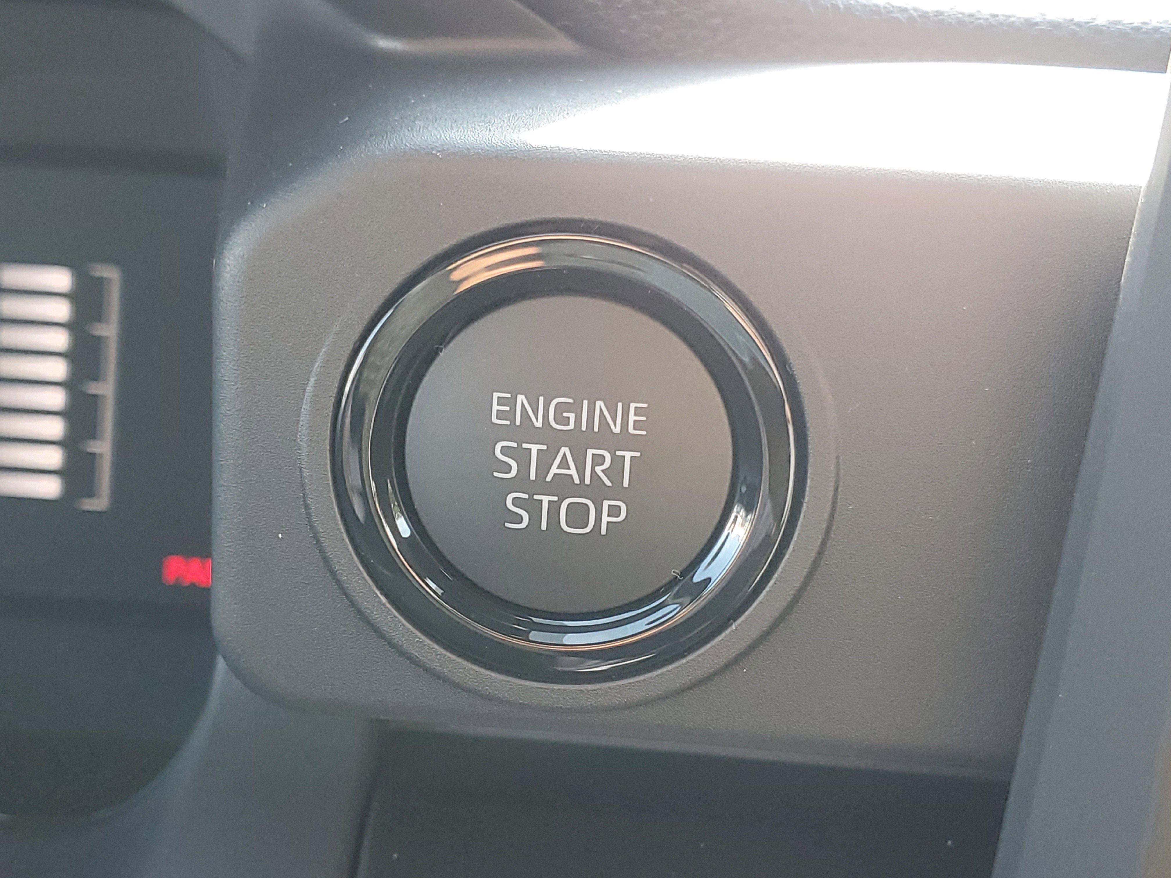 Used 2025 Toyota Tacoma SR5 image 25